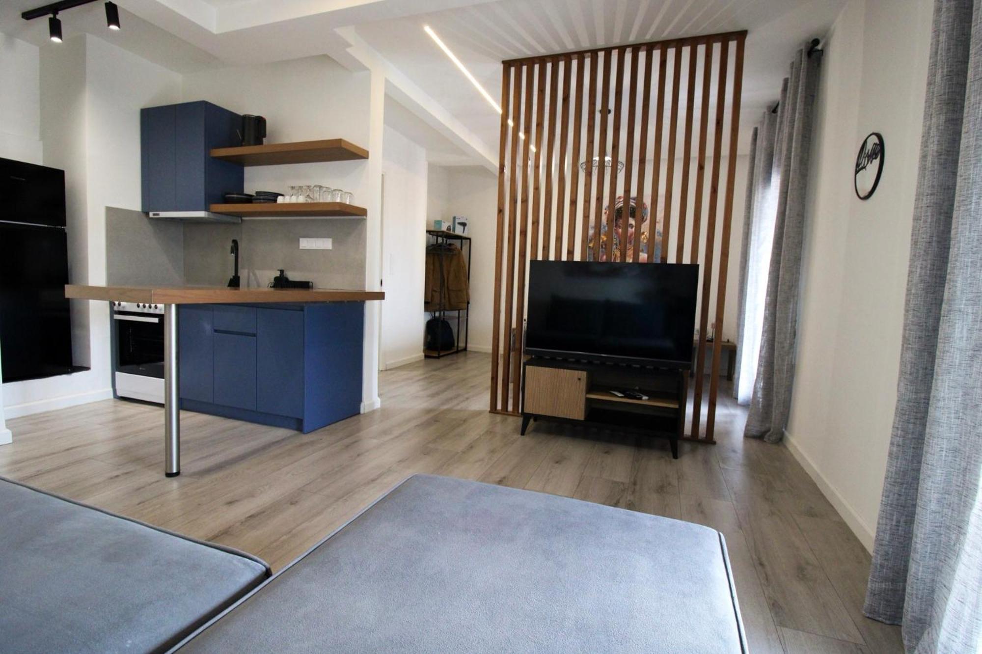 Raise Thessaloniki Avocado Suites Ngoại thất bức ảnh